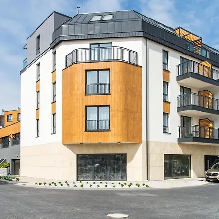 Bel Mare With Parking By Renters Apartment