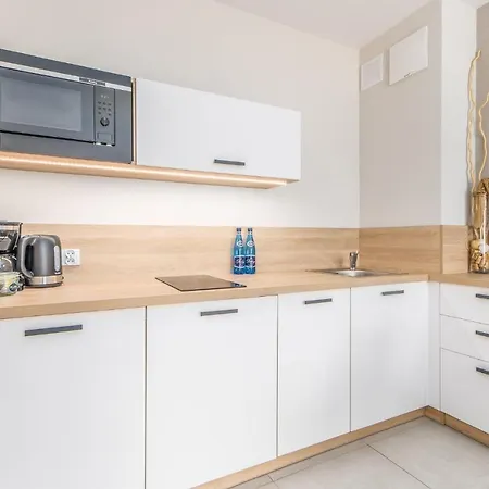 Apartment Bel Mare With Parking By Renters *