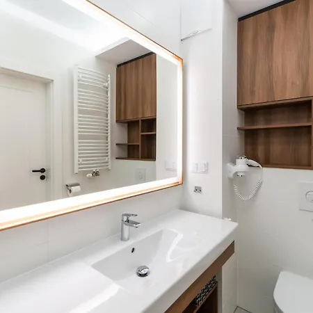 Bel Mare With Parking By Renters