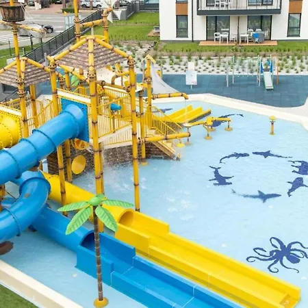 Bel Mare With Parking By Renters * Miedzyzdroje